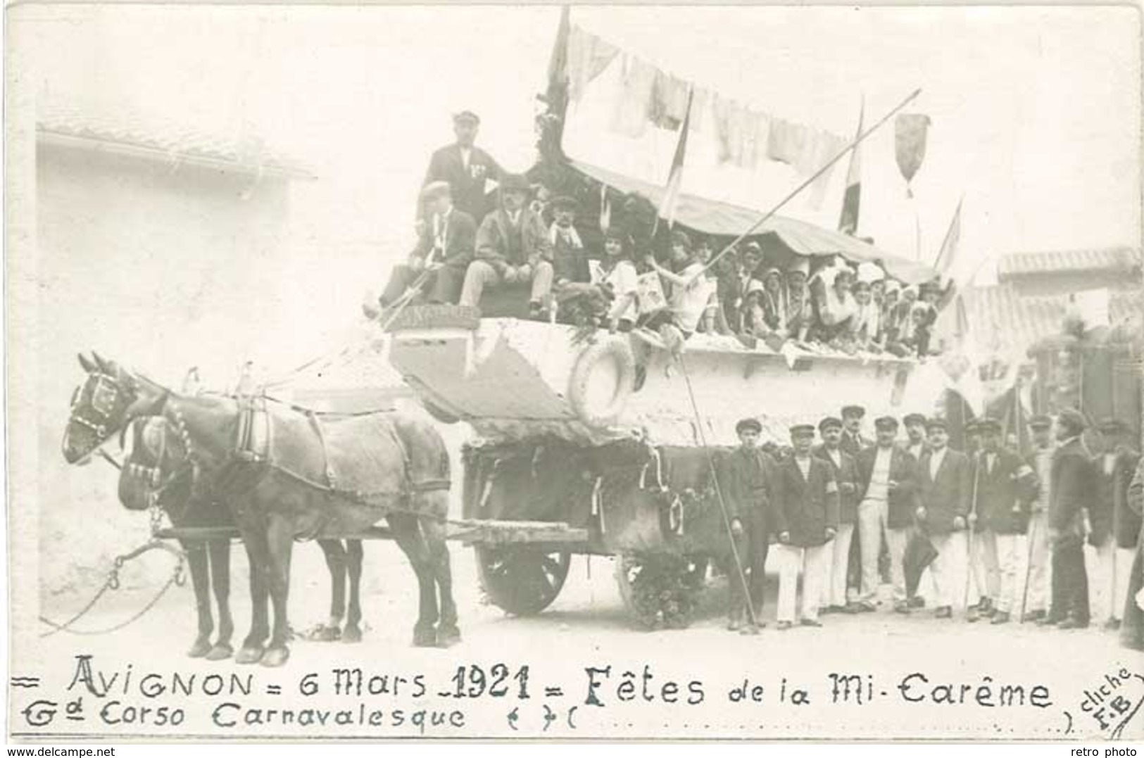 Cpa 84 – Avignon – Carte-photo Gd Corso Carnavalesque 1921 - Avignon