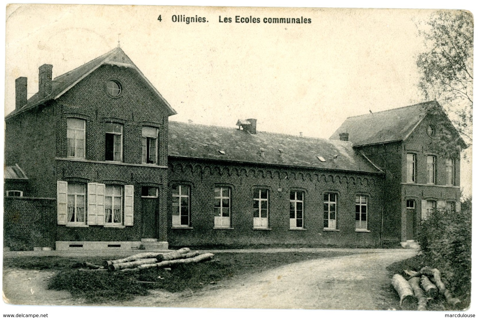 Ollignies (Lessines). Les écoles Communales. Circulé En 1912. Woelingen (Lessen). De Gemeentescholen. Verstuurd In 1912. - Lessines