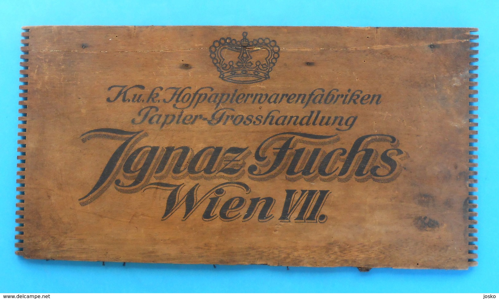 IGNAZ FUCHS - WIEN VII. ( K.u.K. Hofpapiervarenfabriken ) ... Part Of An Old Wooden Casket * Austria-Hungary Osterreich - Boxes