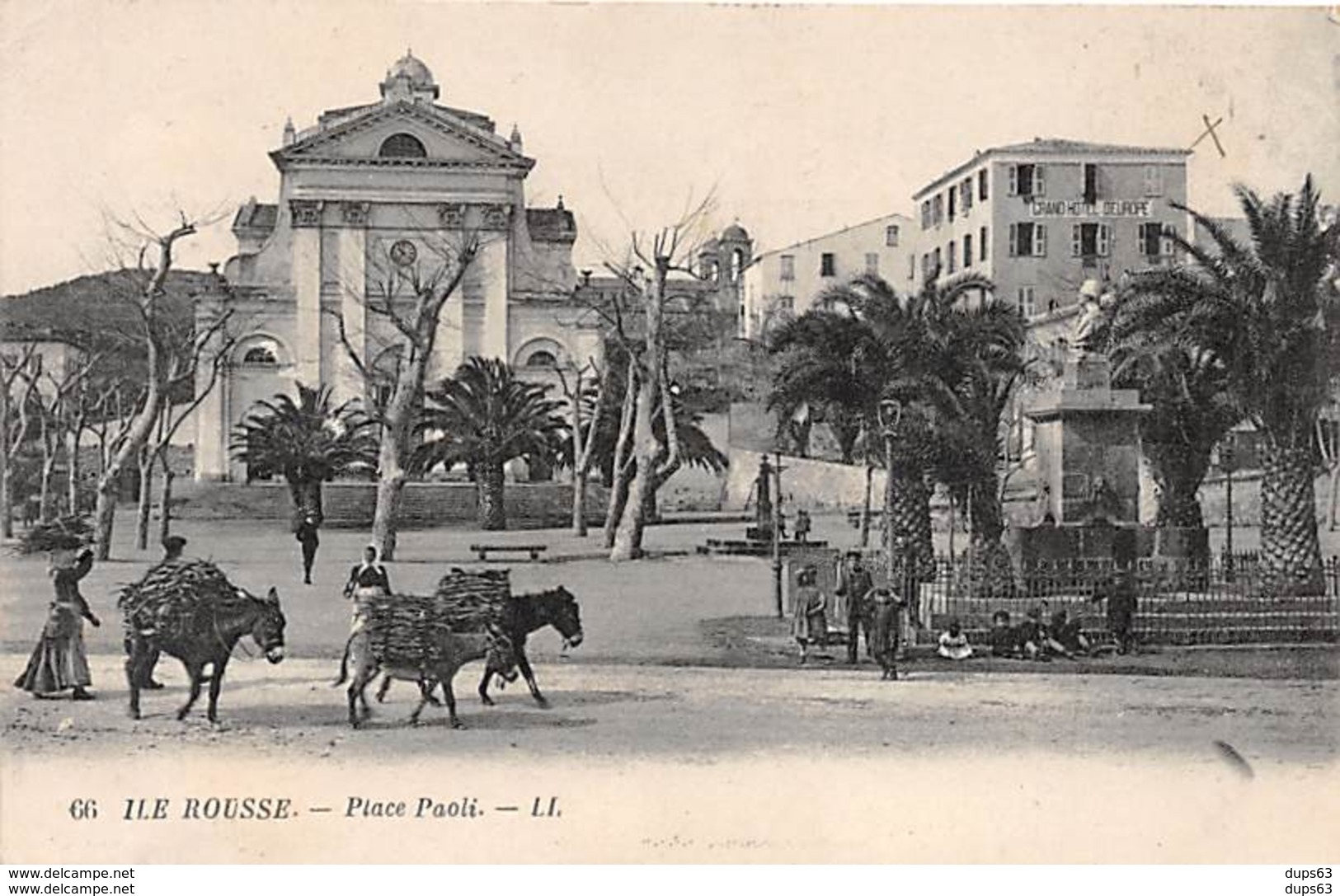 ILE ROUSSE - Place Paoli - Très Bon état - Autres & Non Classés