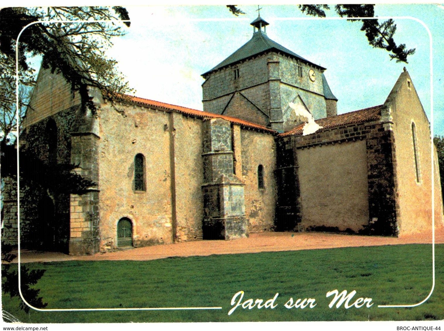 LOT N°844 - LOT DE + 35 CARTES DE JARD-SUR-MER