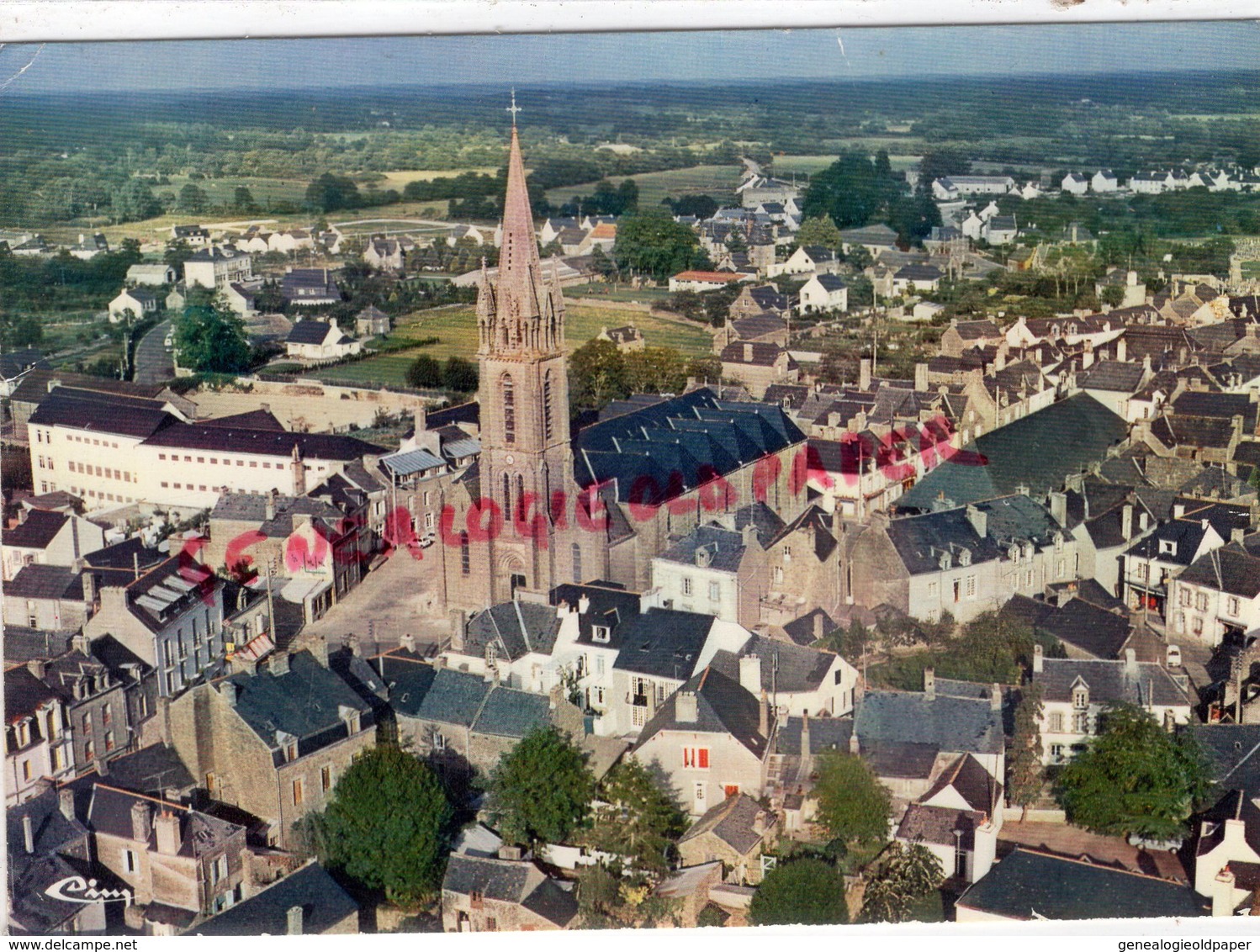 56- QUESTEMBERT - VUE GENERALE AERIENNE DU CENTRE - MORBIHAN - Questembert