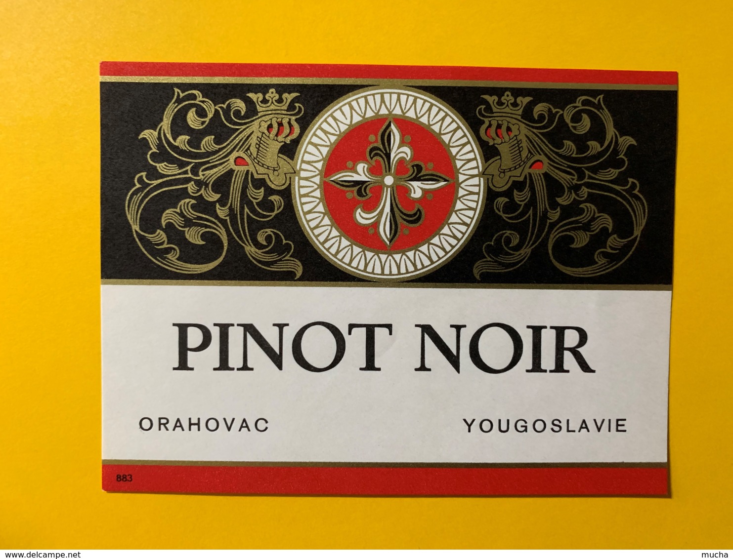 9758 - Pinot Noir Orahovac & Rekovac Yougoslavie 2 étiquettes - Autres & Non Classés