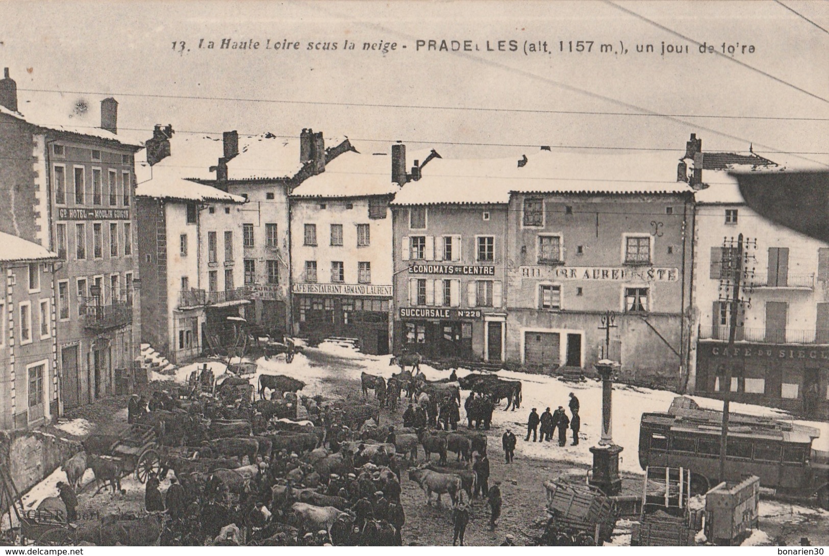 CPA 43  PRADELLES LA FOIRE SOUS LA NEIGE  AUTOBUS - Autres & Non Classés