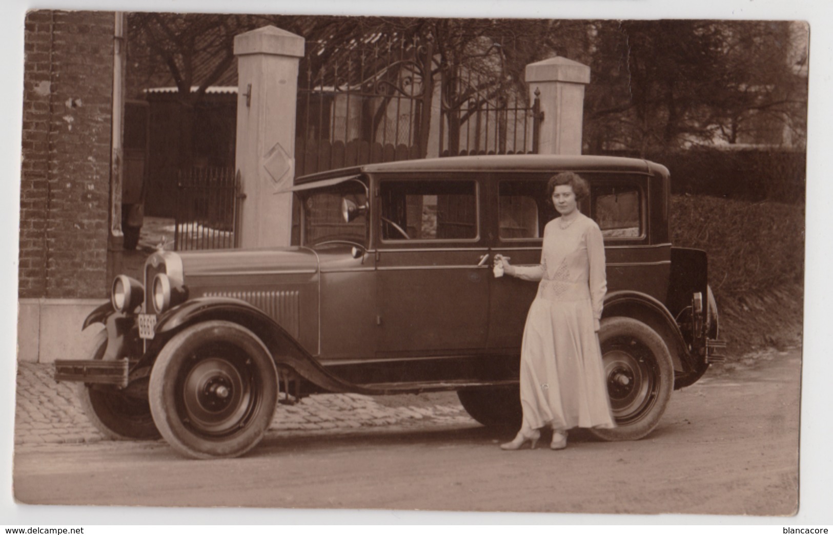 Carte Photo Personnage Lieu & Voiture à Identifier Photo Braham à Herve Vers 1925 / 30 - Herve