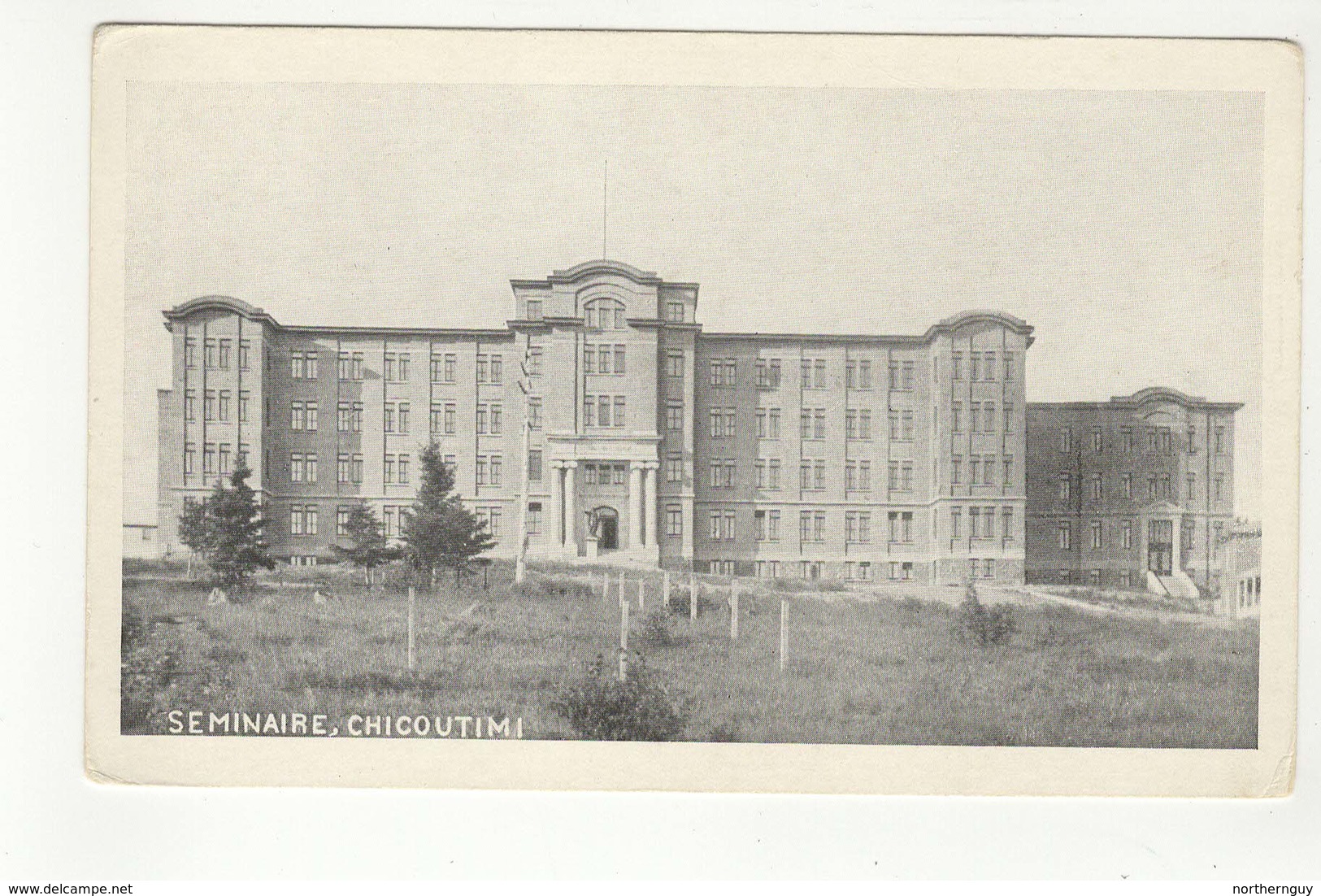 CHICOUTIMI, Quebec, Canada, Seminaire, Old WB Postcard - Chicoutimi
