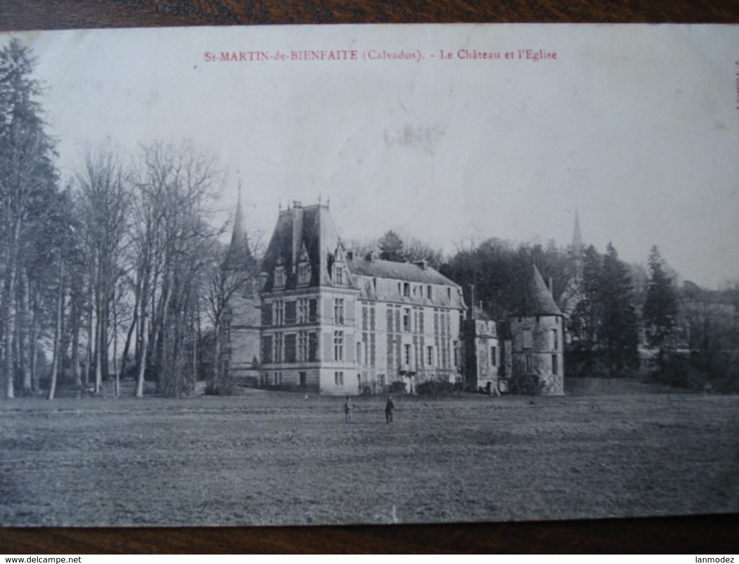 Dpt 14 St Martin De Bienfaite Chateau Et L Eglise Ed Fillion - Altri & Non Classificati