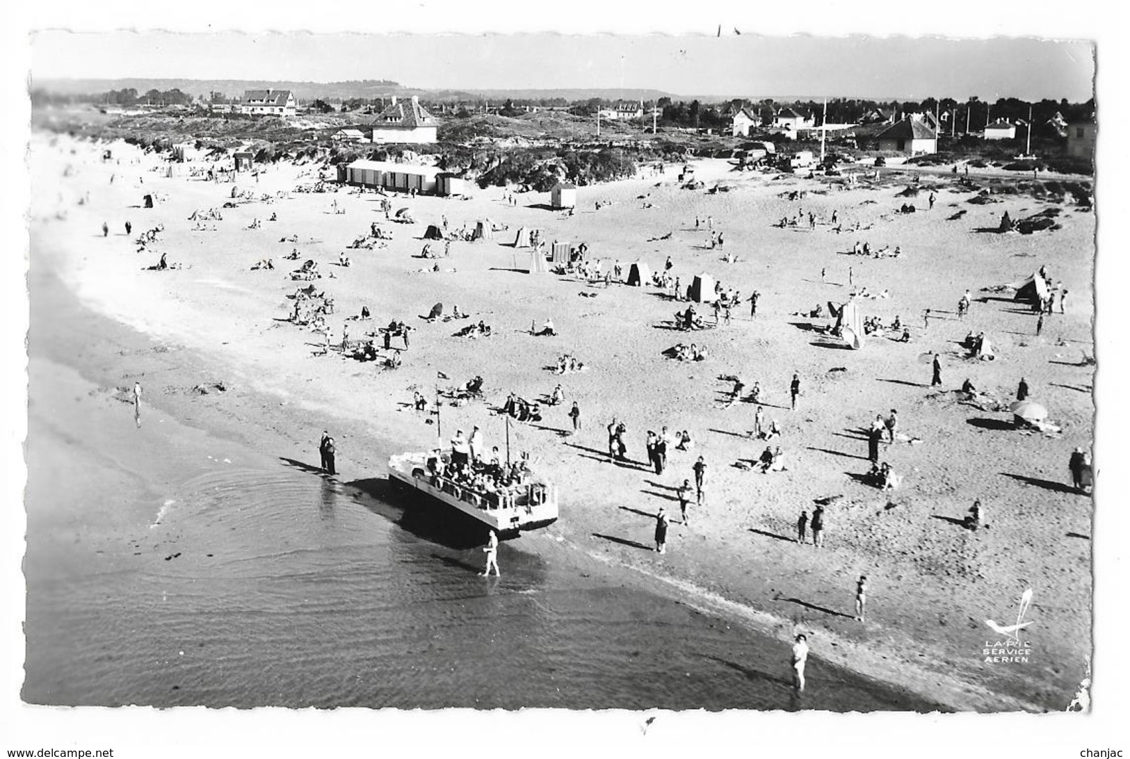 Cpsm. 14 FRANCEVILLE (ar. Caen) Vue Aérienne De La Plage (Bateau De Promenade Amphibie) 1959  N° 2 - Autres & Non Classés