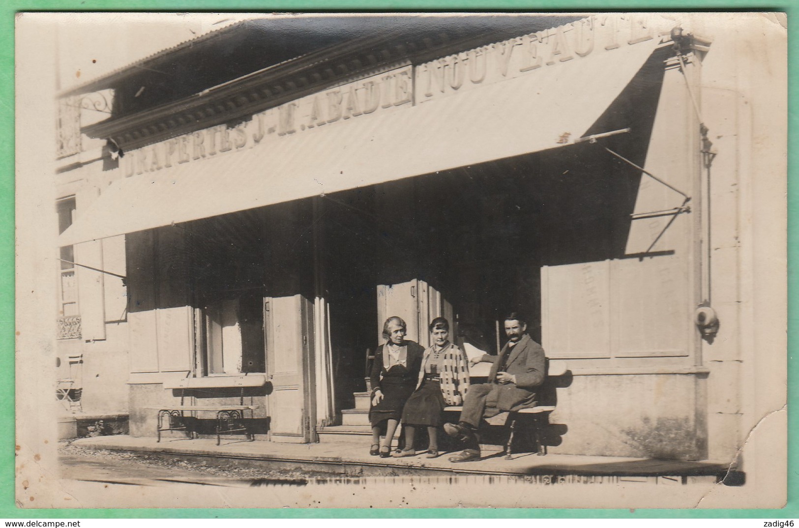 DRAPERIES - J. M. ABADIE - FACADE DU MAGASIN - CARTE PHOTO A SITUER - Magasins