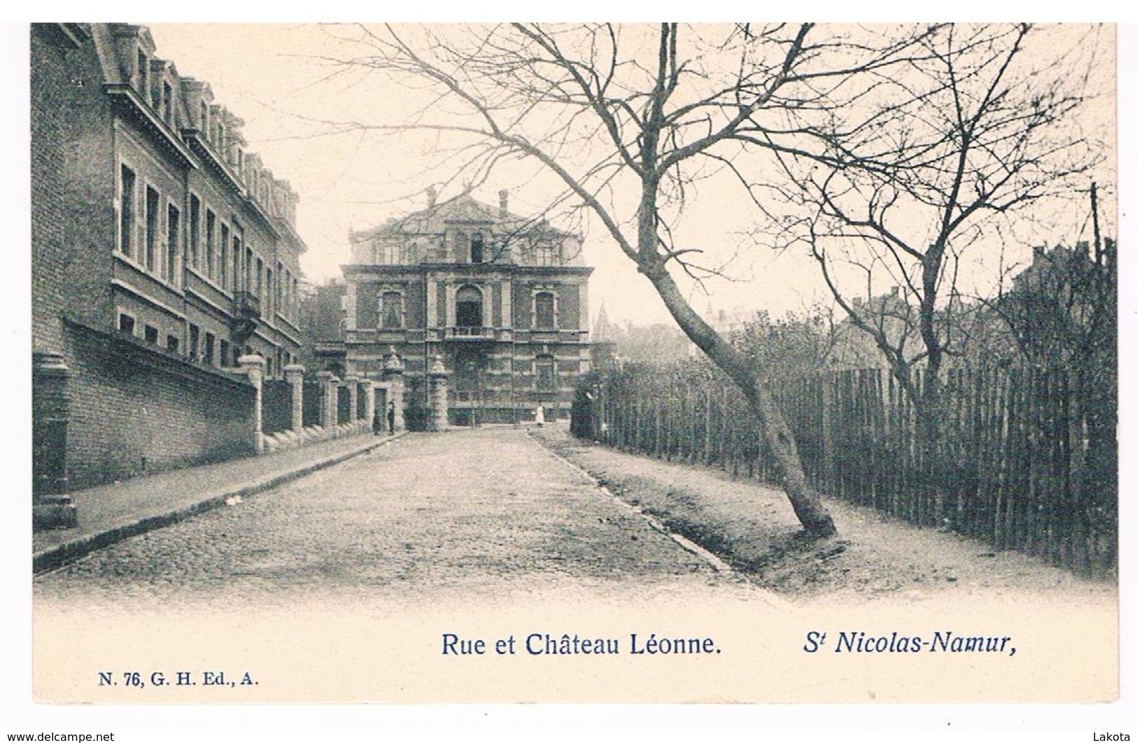 CPA Dos Non Divisé : NAMUR Saint Nicolas - Rue Et Château Léonne - Rue Léanne - Namur