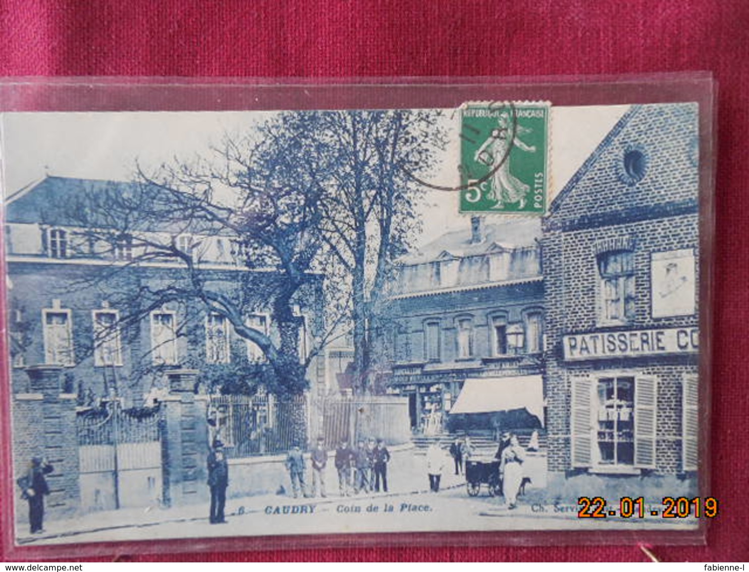 CPA - Caudry - Coin De La Place - Caudry