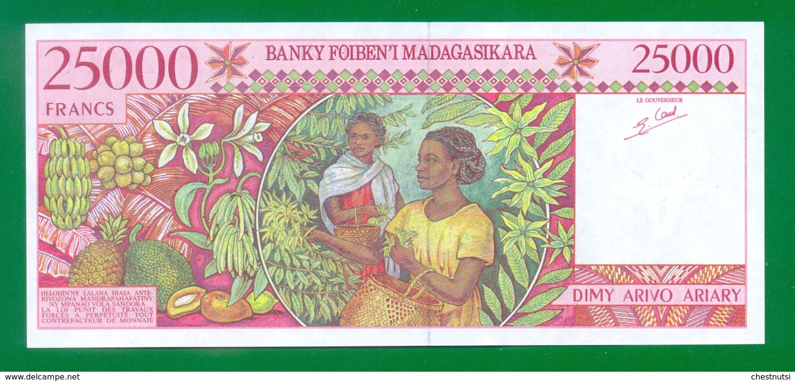 Madagascar 25 000 Francs = 5000 Ariary ND(1998) P82 UNC - Madagascar