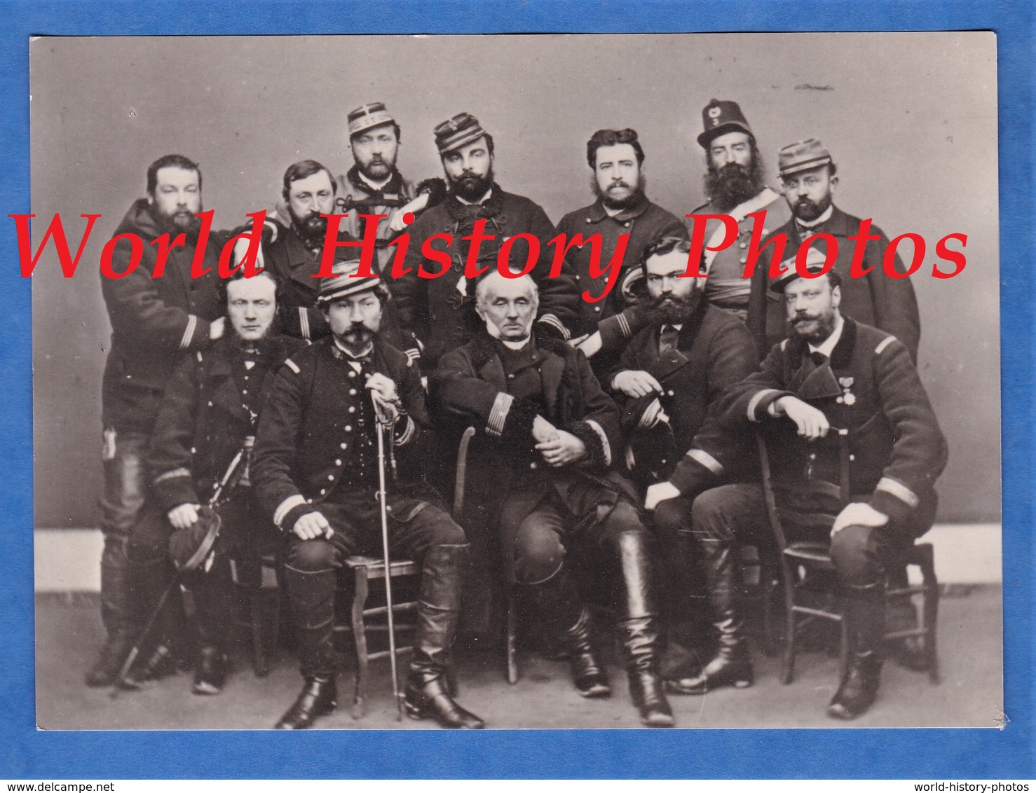 Photo Moderne Reproduction D'un Cliché De 1871 - LAVAL - Lt Colonel LOIZILLON Amiral JAUREGUIBERRY Et Autres - Officier - War, Military