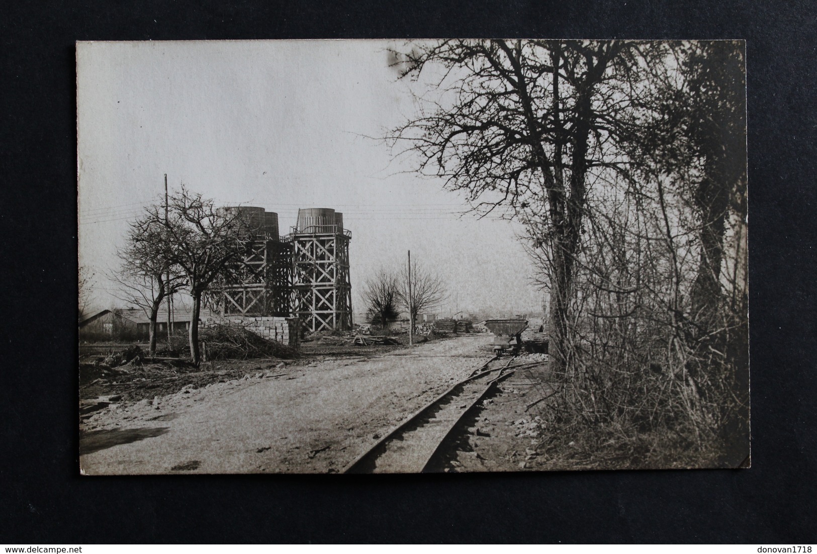 Carte Photo Militaire MESVES Sur LOIRE Construction Du Camp Américain Château D'eau Wagonnet Militaria Guerre 14-18 WWI - Altri & Non Classificati