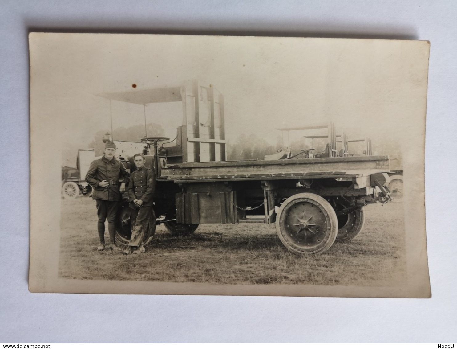 CPA Transport : Carte Photo Camion Américain Caterpillar - Camions & Poids Lourds