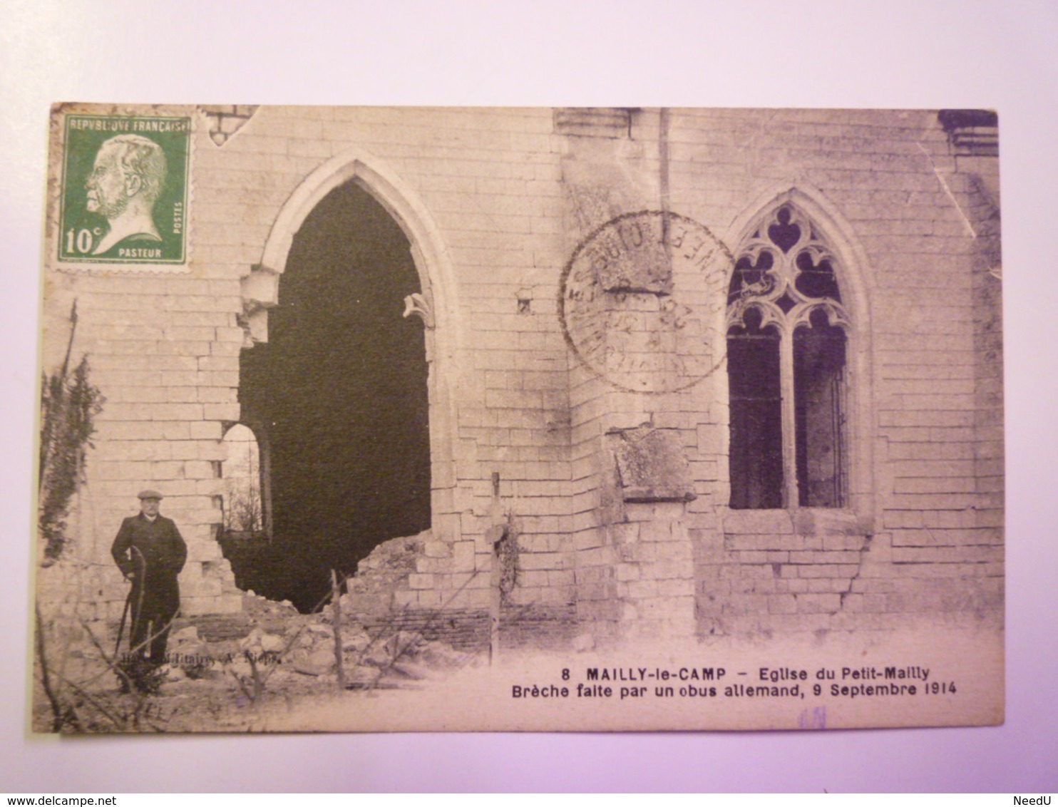 MAILLY-le-CAMP  (Aube)  :  Eglise Du Petit-Mailly  -  Brèche Faite Par Un Obus Allemand , 9 Sept 1914   XXX - Mailly-le-Camp