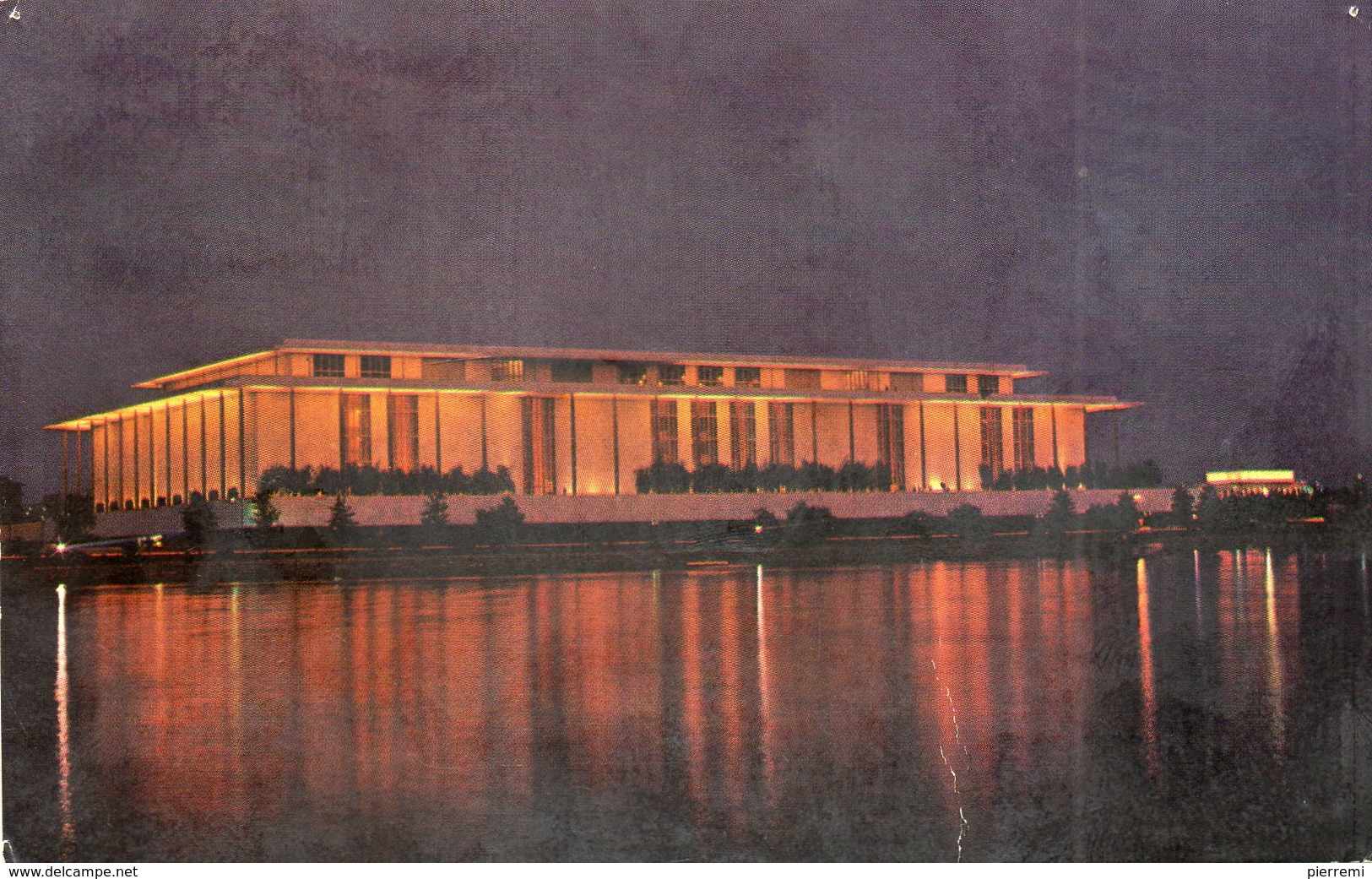 2 Timbres Au Dos   Voir Scan...john-f.kennedy  Center - Parchi & Giardini