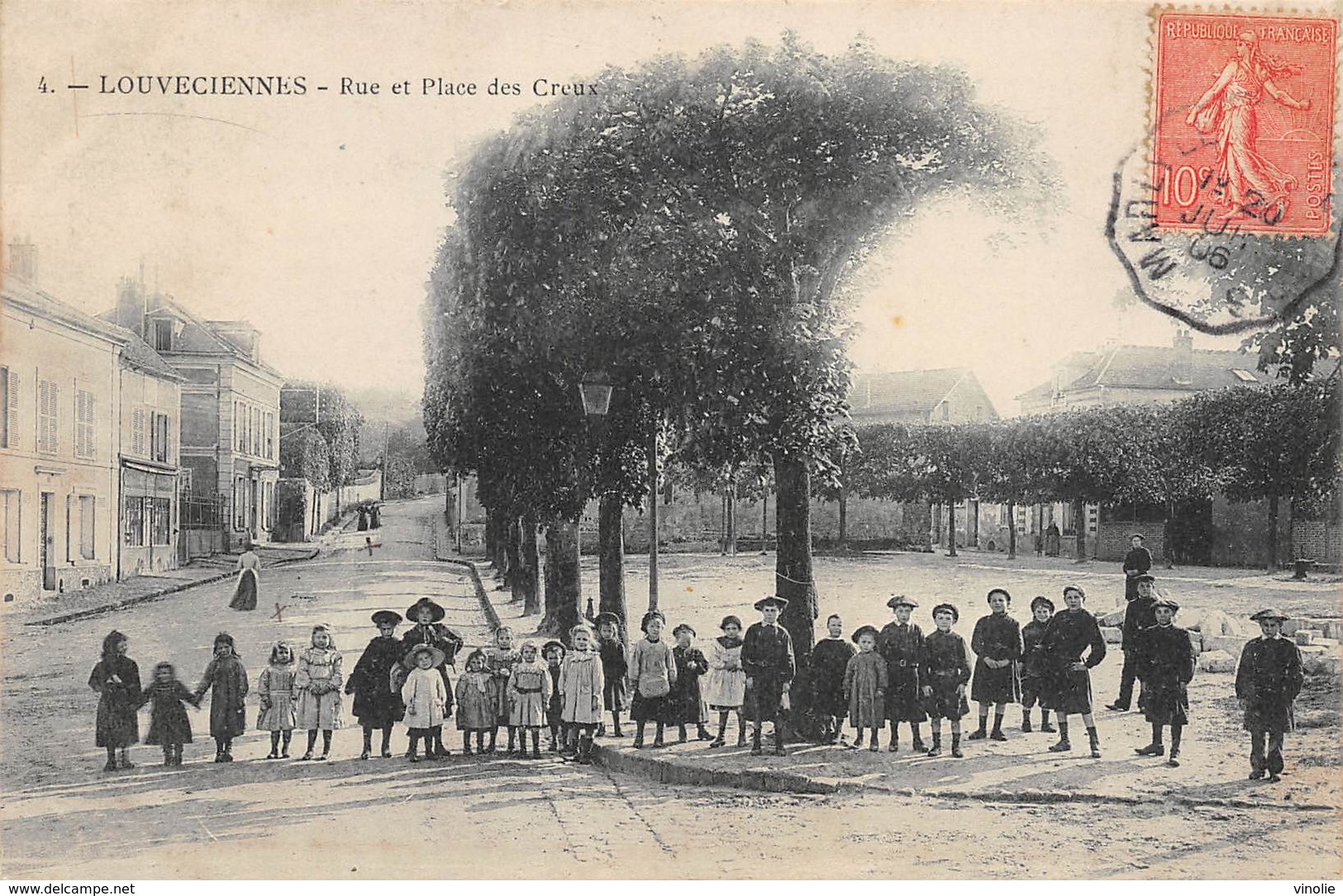 A-19-1363 :  LOUVECIENNES. RUE ET PLACE DES CREUX. ENFANTS. - Louveciennes