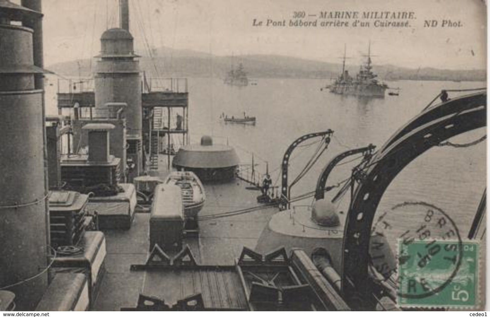 MARINE MILITAIRE   LE PONT BABORD ARRIERE D'UN CUIRASSE    CACHET BREST   1910 - Warships