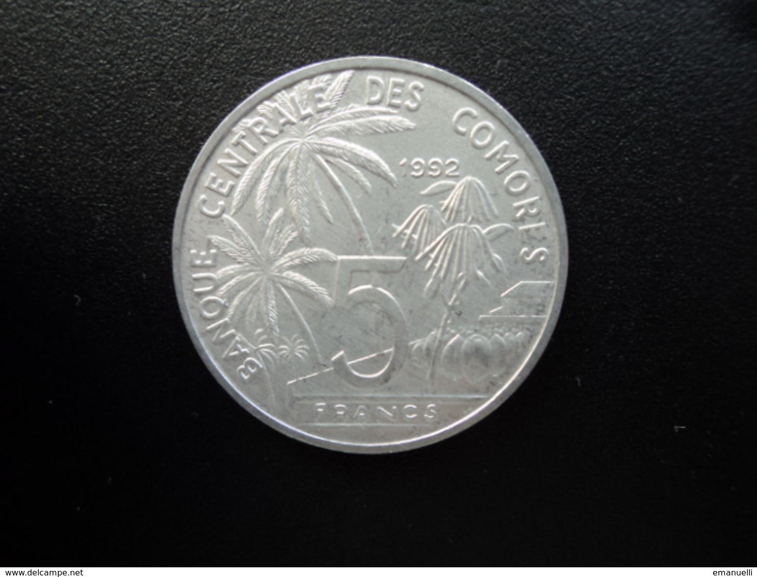 COMORES : 5 FRANCS   1992   KM 15    NON CIRCULÉ - Comoros