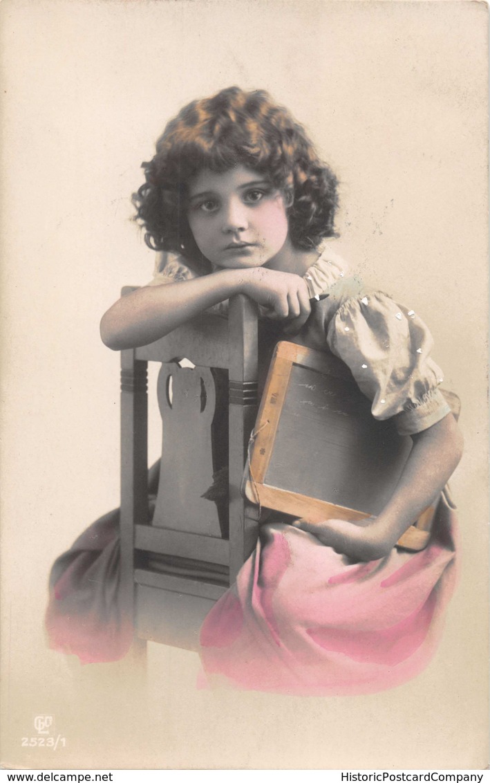 PRETTY GIRL WITH SCHOOL SLATE-NETHERLANDS POSTMARK REAL PHOTO POSTCARD 36724 - Autres & Non Classés