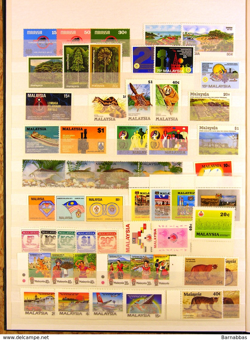 MALAYSIA  (DC125), many complete MNH.sets and souvenir sheets