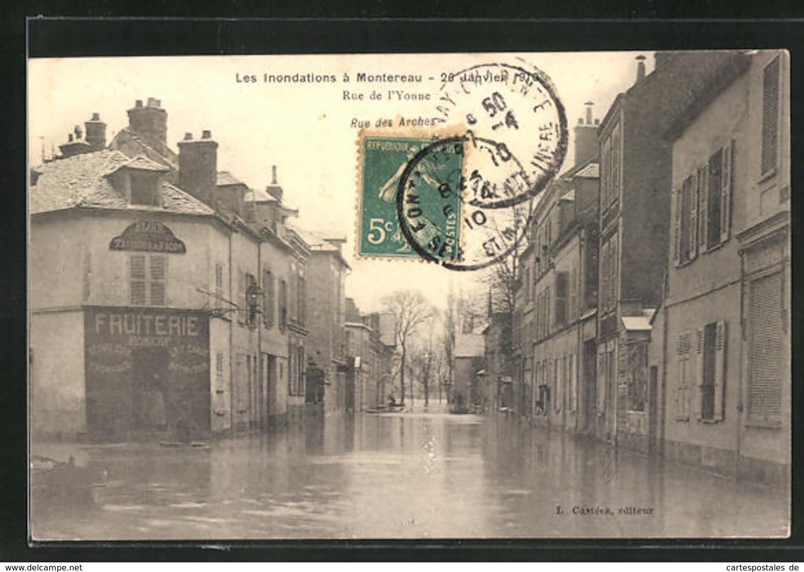 CPA Montereau, Inondation De Janvier 1910, Rue De L`Yvonne, Vue De La Rue Bei Inondation - Montereau