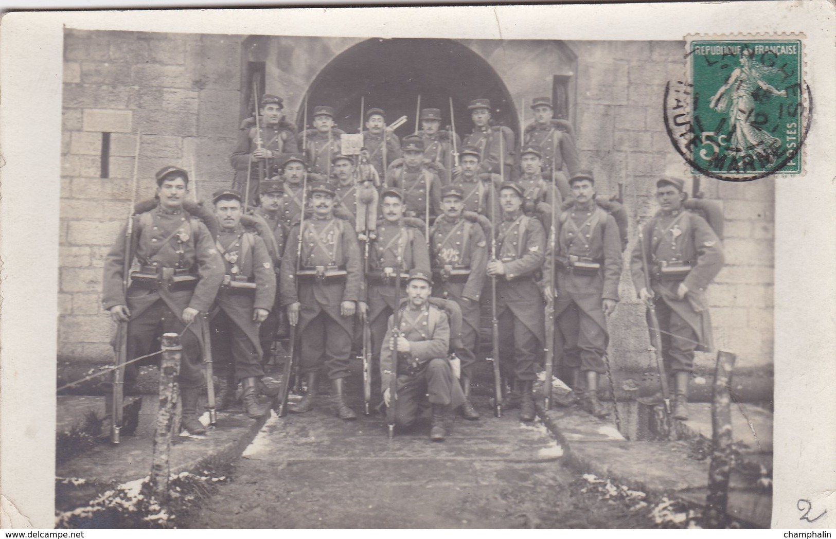 Groupe De Soldats Du 21ème Régiment D'Infanterie - Basé à Langres (52) - Carte Photo - Ecrite 1911 CAD - Régiments