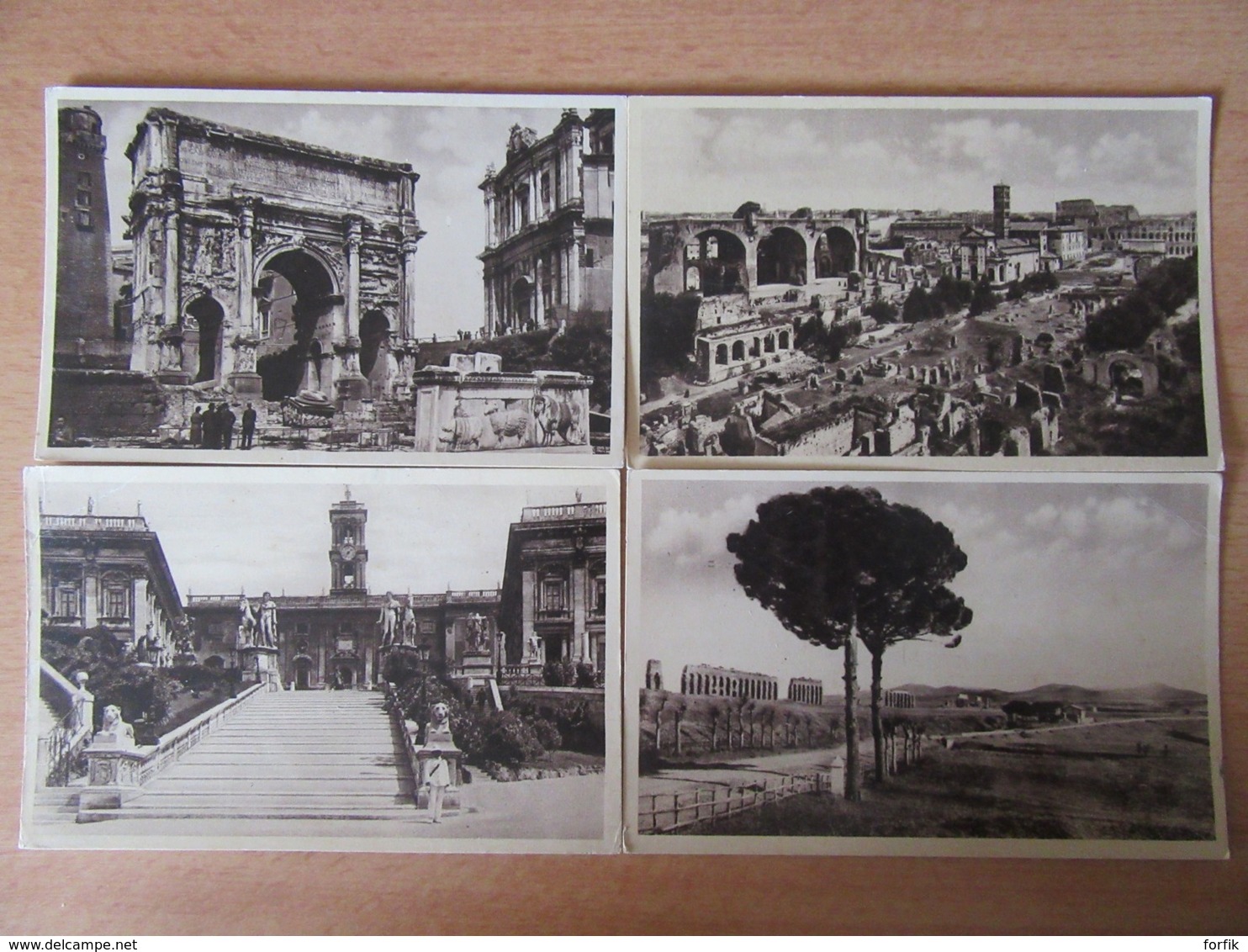 Italie - Lot De 4 CPA De Rome / Roma Dont Campidiglio, Foro Romana, Etc... - Cartes Non-circulées - Collections & Lots