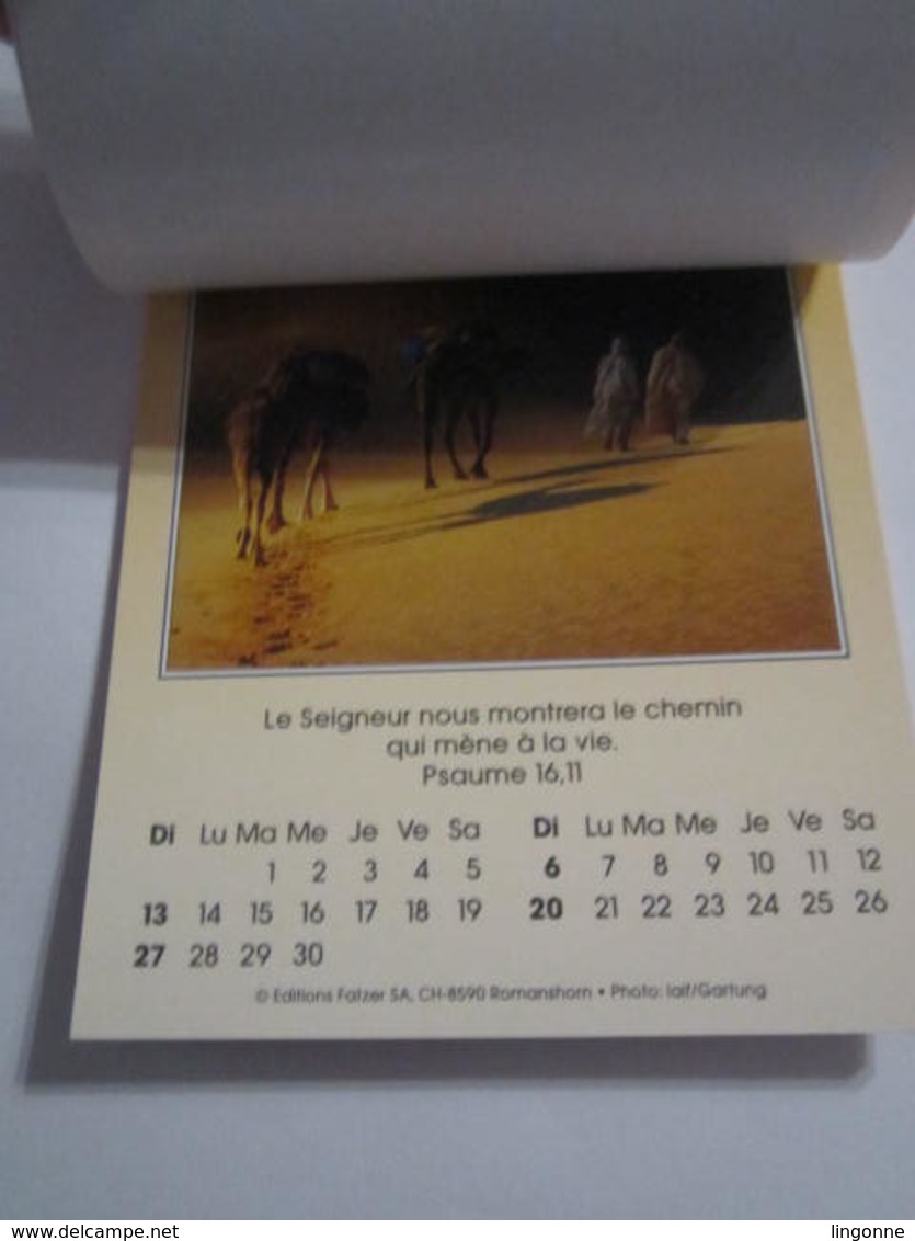 1999 PETIT CALENDRIER type post-it une feuille par mois Religion Catholique Dieu dit :.... A accrocher au Mur ou poser