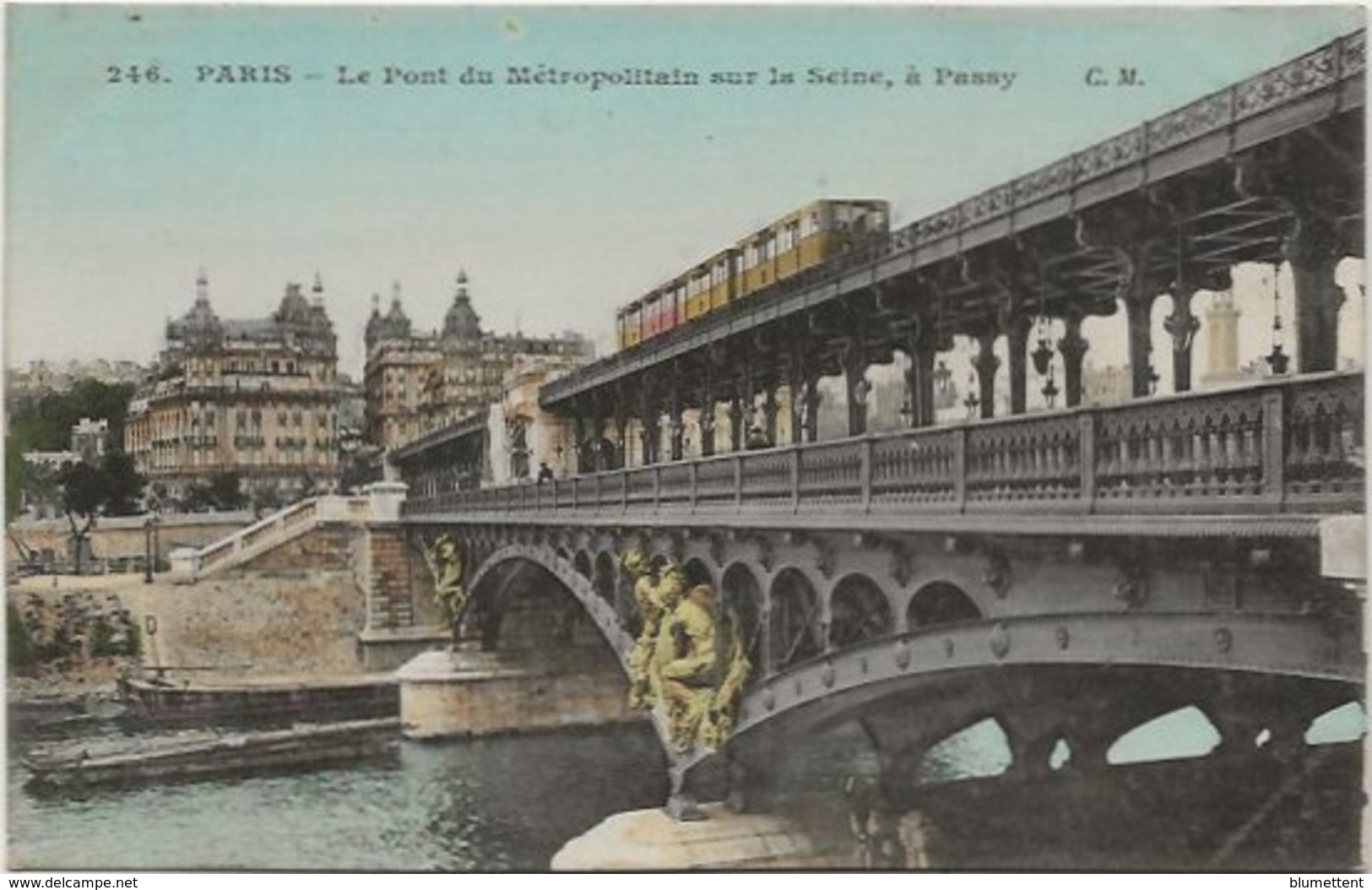 CPA 246 - Métropolitain Sur La Seine à Passy - PARIS - Metro, Stations