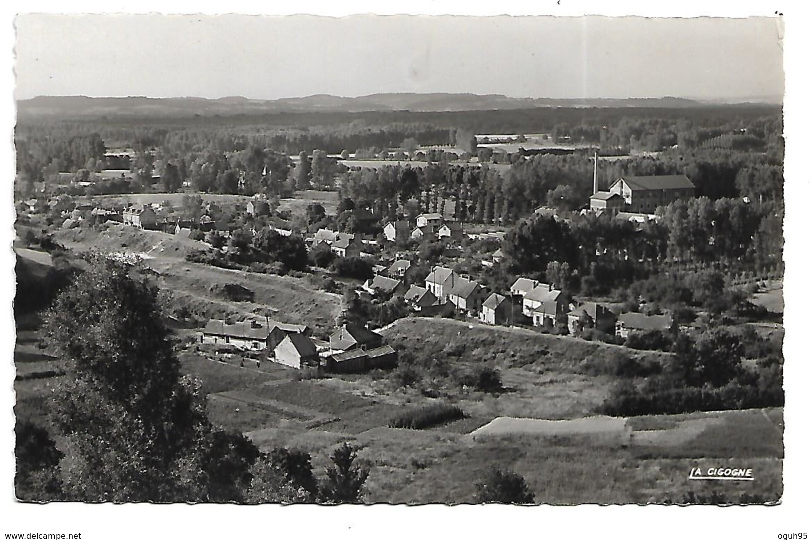 60 - SAINTINES - Vue Générale - Autres & Non Classés