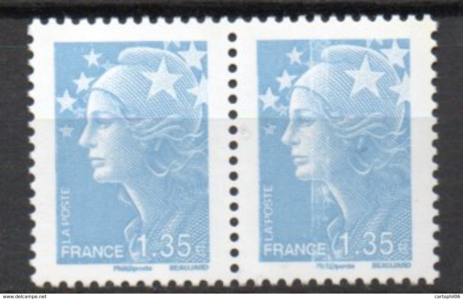 - FRANCE Variété 4411a ** - 1,35 € Bleu Ciel Marianne De Beaujard 2010 - ESSUYAGE DEFECTUEUX (trait Vertical Blanc) - - Neufs