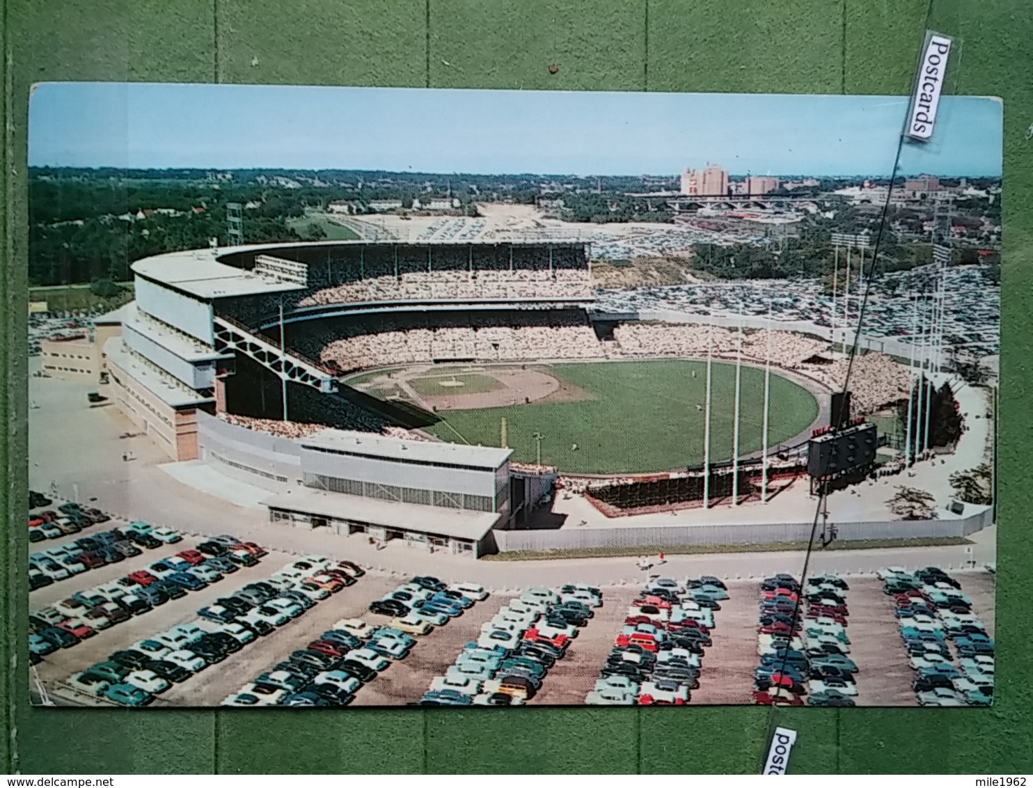 KOV 1075 - MILWAUKEE, COUNTY STADIUM, BASEBALL - Milwaukee