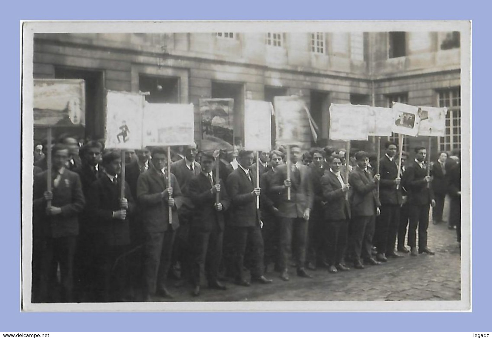 Carte Photo - Ecole Nationale Des Arts Et Métiers - Chalons-sur-Marne (51) - Journée Des Figno's - Présentation Des Band - Châlons-sur-Marne