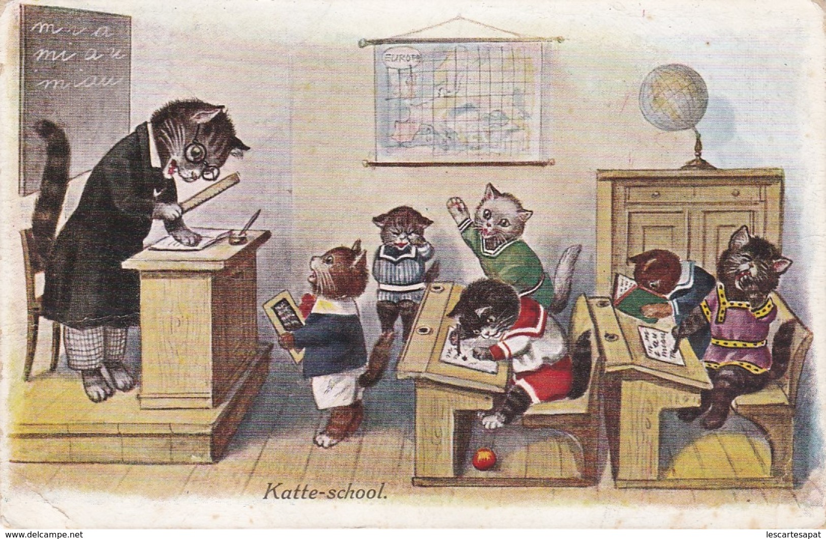 Chats Habillés - Salle De Classe - Ecole - Pupitre - Mappemonde - Chat Habillé Et Humanisé  1930  ( Lot Pat 42) - Katzen