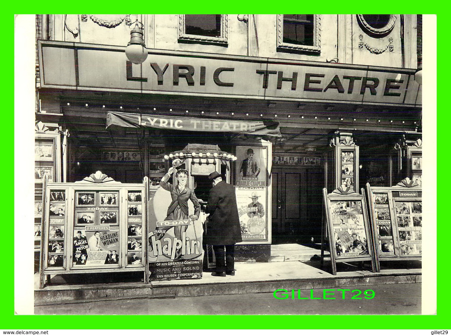 AFFICHES DE FILM - CHARLIE CHAPLIN AT THE LYRIC THEATRE, NEW YORK IN 1936 - PHOTO BY BERENICE ABBOT - FOTOFOLIO - - Séries TV