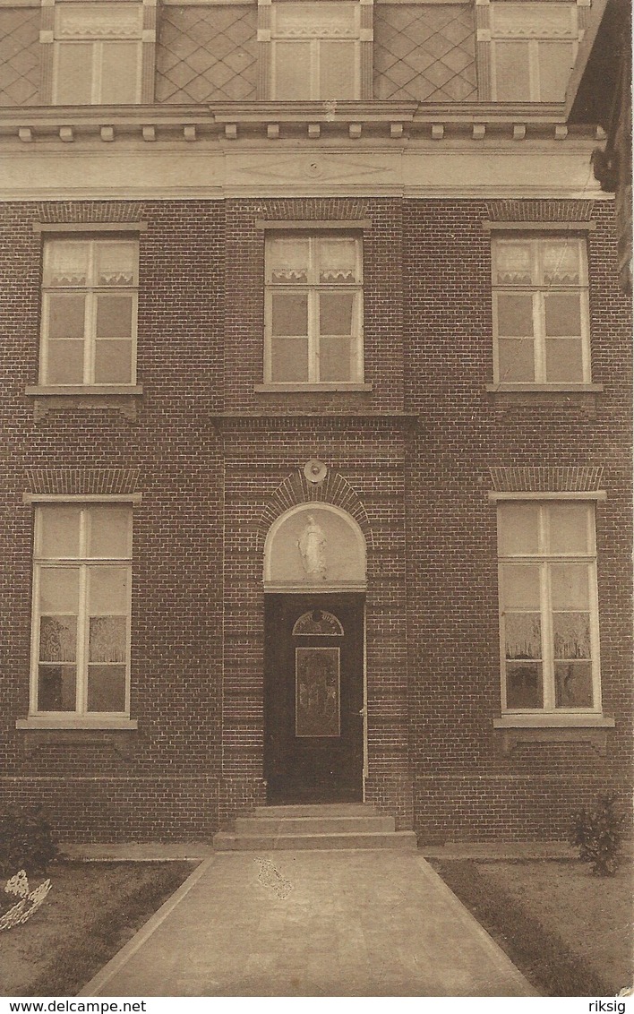 Pensionnat Des Religieuses Ursulines  Gierle-lez-Thielen. Entré.  Belgium. S-1118 - Turnhout