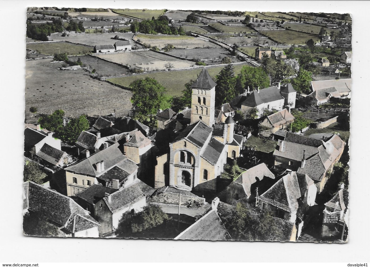 46  LIVERNON VUE AERIENNE    1963  EGLISE SAINT REMY  2 SCANS - Livernon