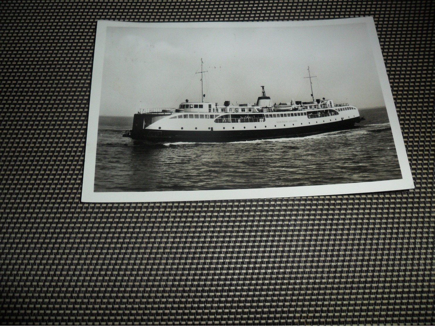 Nederland ( 561 )  Holland   Zeeland   :  Veerboot Koningin Juliana  Vlissingen - Breskens - Vlissingen