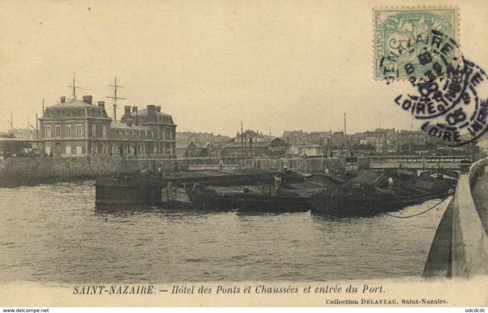 SAINT NAZAIRE  Hotel Des Ponts Et Chaussées Et Entrée Du Port (Peniches) RV - Saint Nazaire