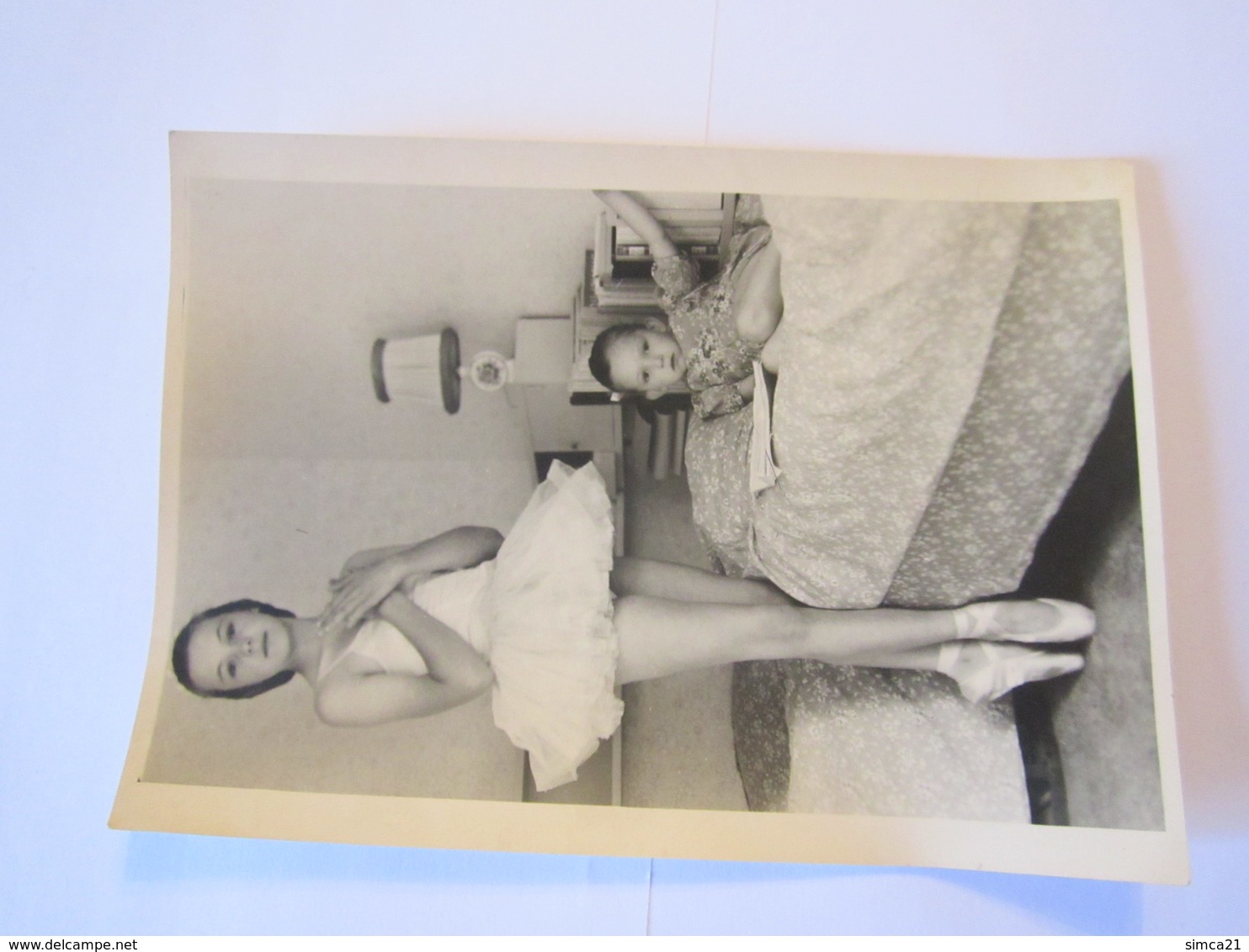 PHOTO VINTAGE DEUX ENFANTS DONT UNE BALLERINE - Autres & Non Classés