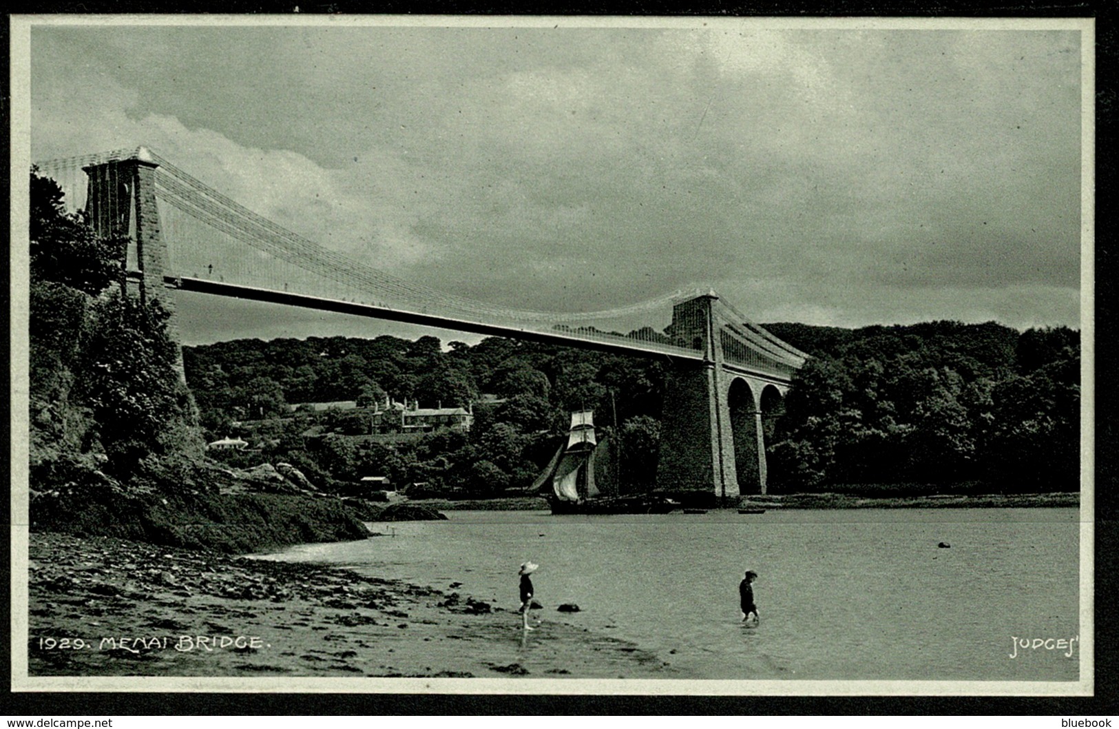 Ref 1264 - Early Judges Postcard - Menai Bridge  & Sailing Boat - Caernarvonshire Wales - Caernarvonshire