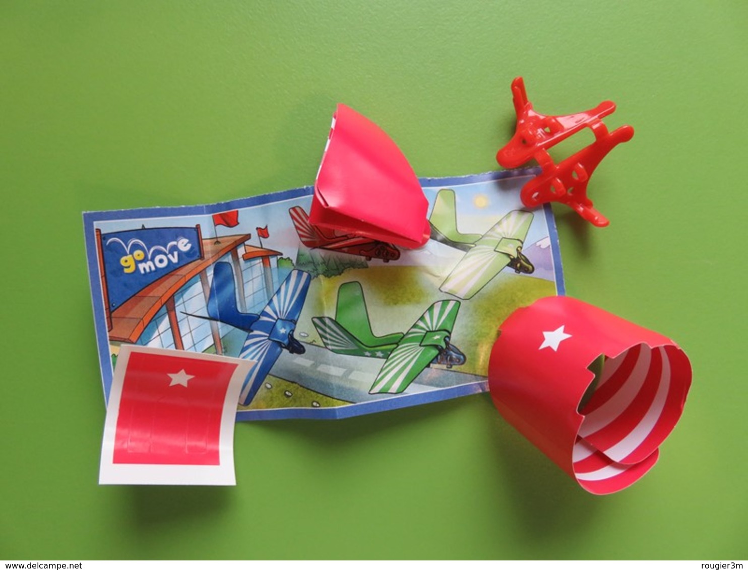 063 - Kinder Surprise - Go Move - Avions En Papier - Avion Rouge - EN220A + BPZ - 2018 - Montables