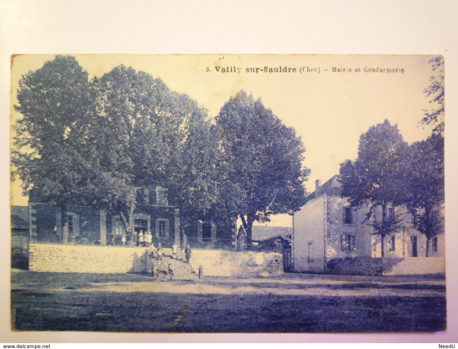 VAILLY-sur-SAULDRE  (Cher)  : Mairie Et Gendarmerie   1931   XXX - Autres & Non Classés