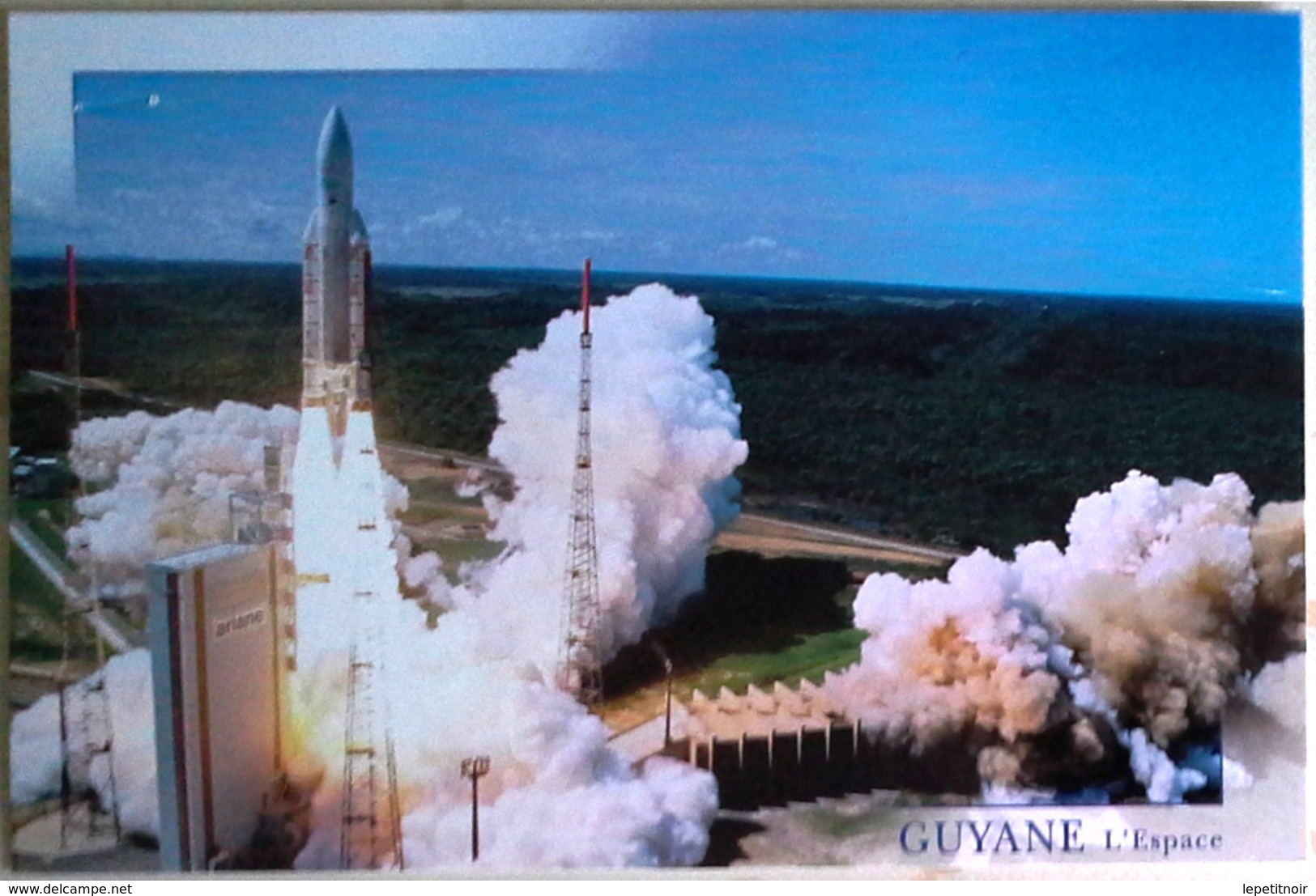 Guyane Décollage Lanceur Ariane 5 GS Vol 193 En 2009 Satellite Militaire Hélios 2B - Espace