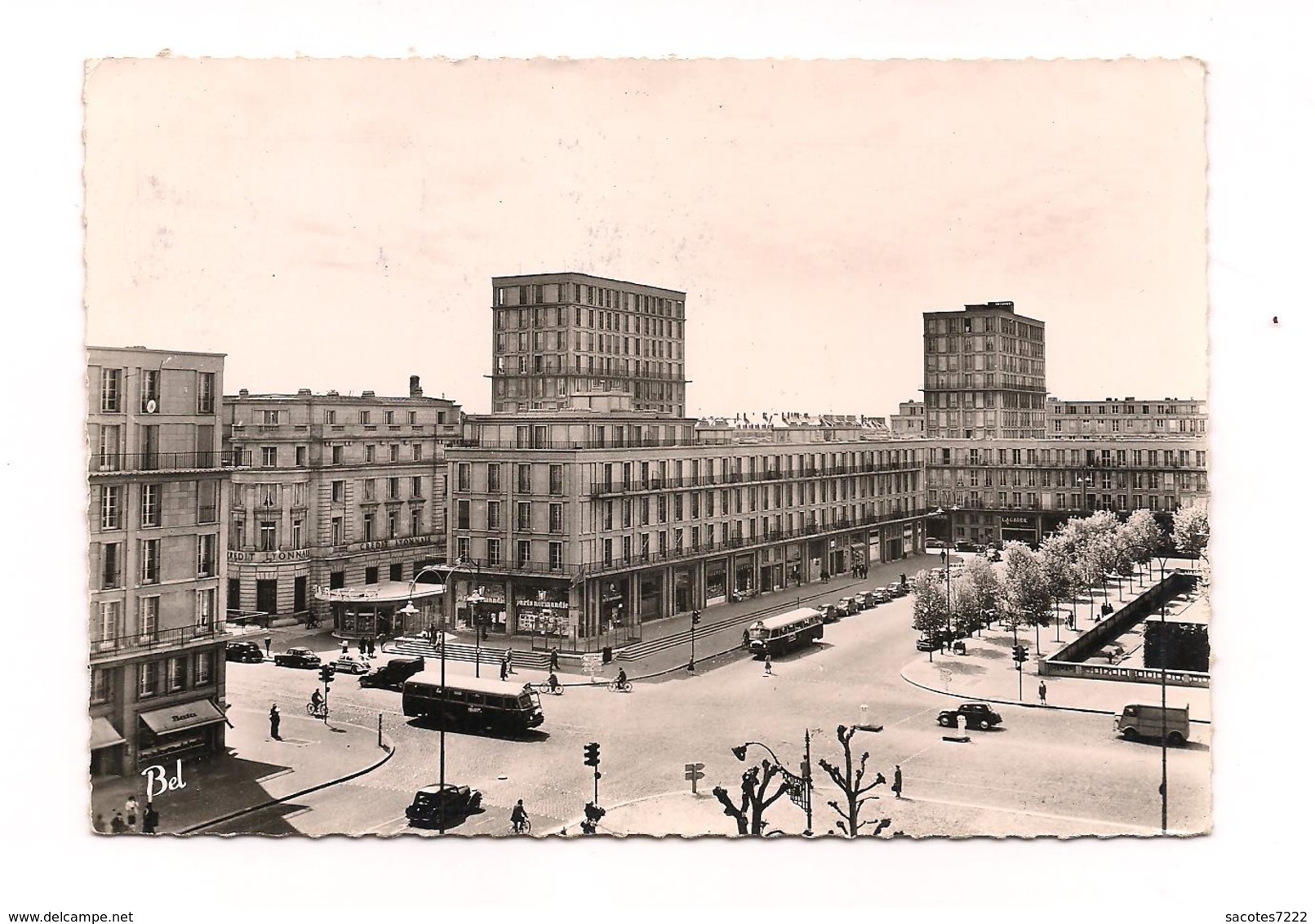 LE HAVRE Place De L'Hôtel De Ville - 1668 Bellevues   -  AUTOCARS - - Non Classificati