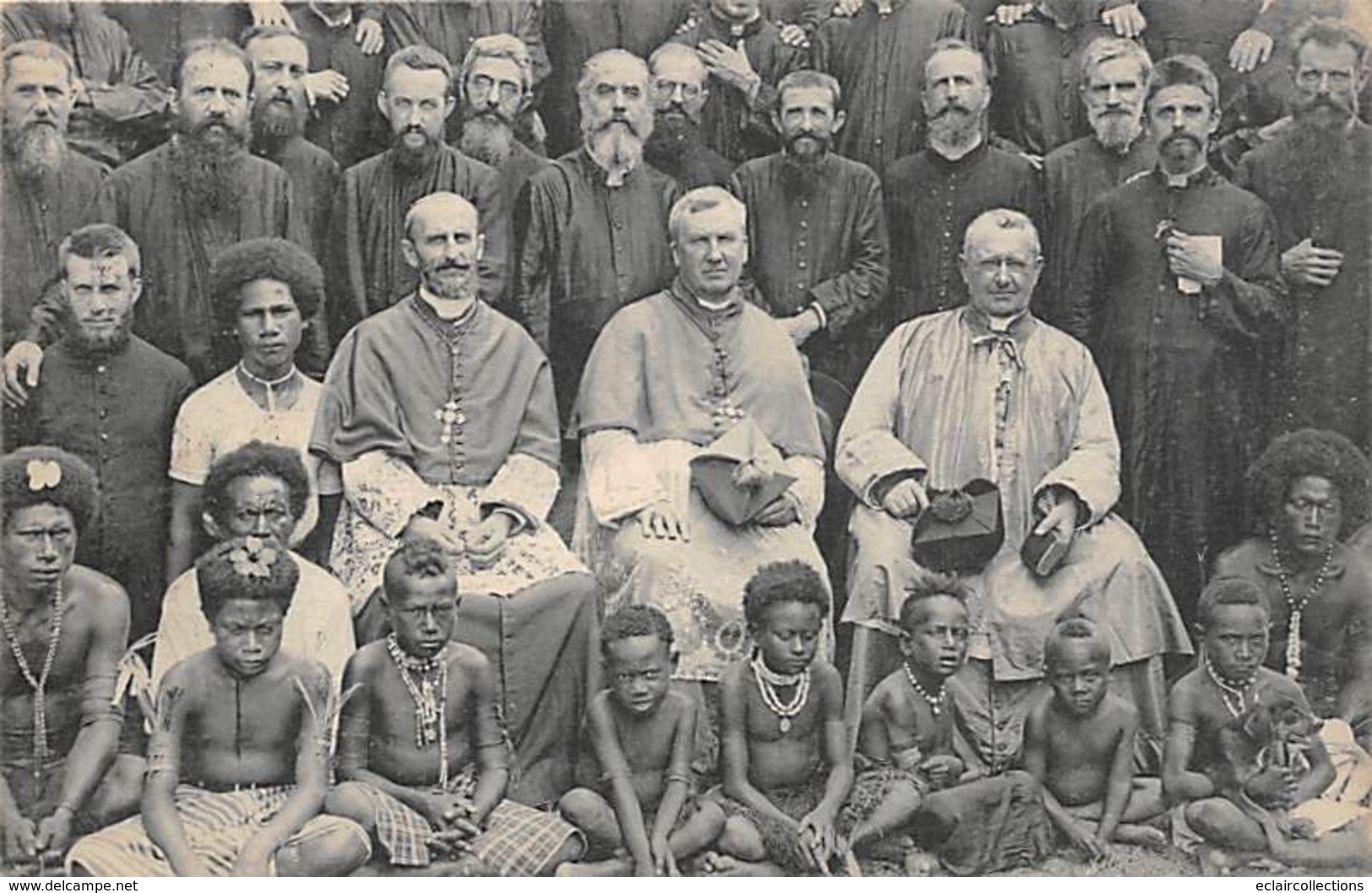 Océanie   Nouvelle Guinée  Papouasie Missionnaire Du Sacré Cœur D'Issoudun  (voir Scan) - Papua New Guinea