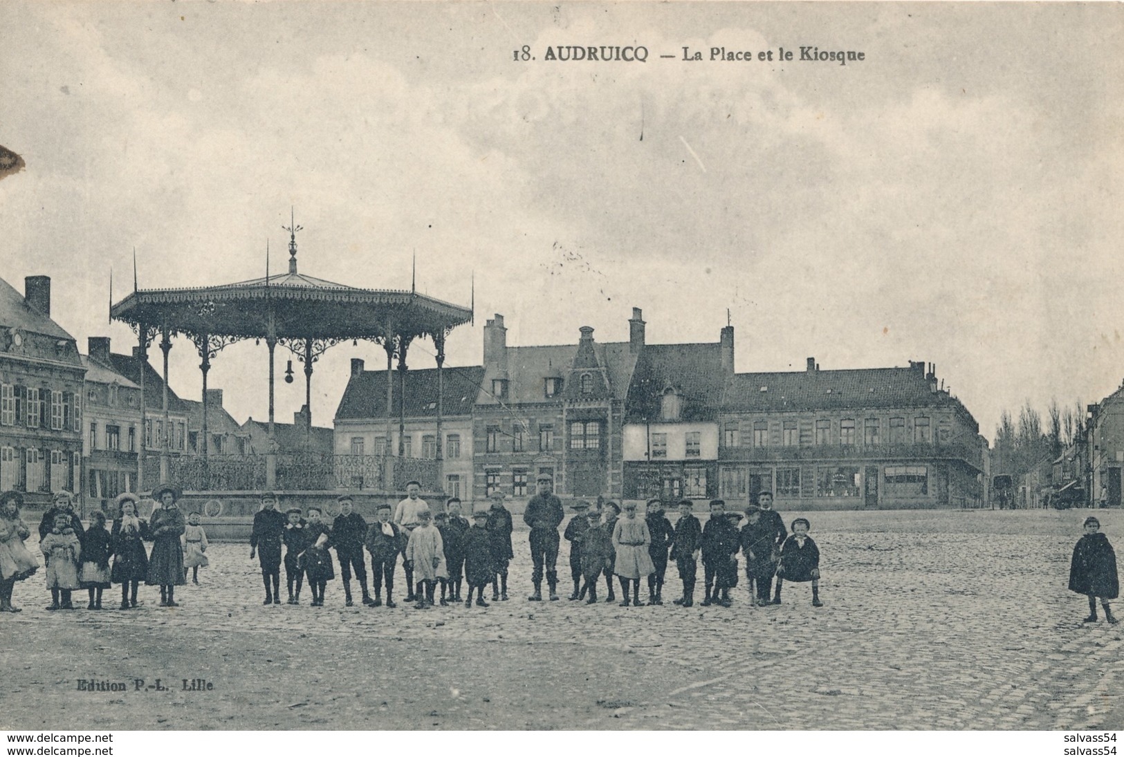 62) AUDRUICQ : La Place Et Le Kiosque - Audruicq