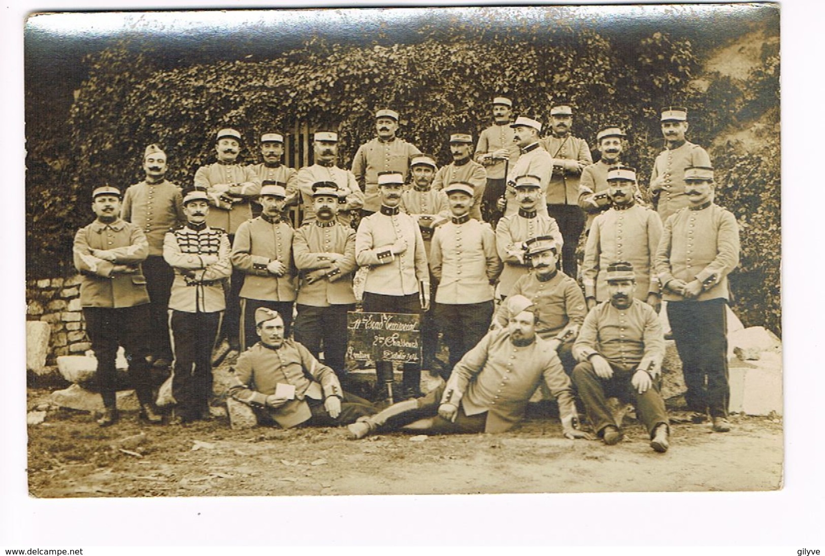 Cpa. Photo Groupe De Militaires.11e Escadron. Pontivy .Octobre 1914.     (cdv-043) - Personnages